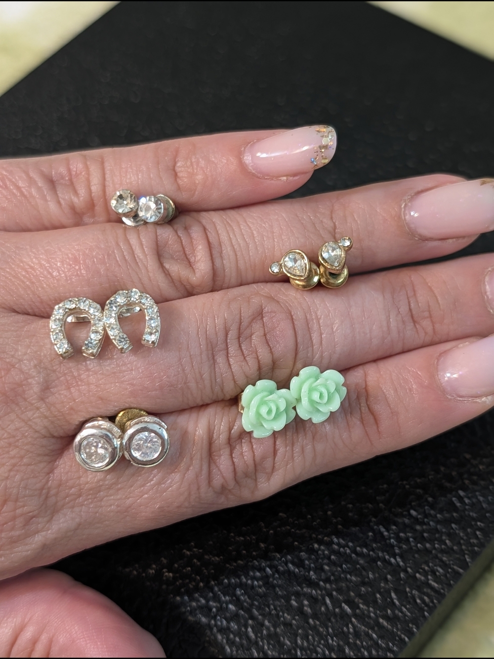 Assorted Women's Stud Earring 5 Sets